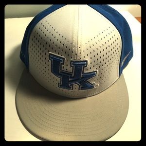 University of Kentucky SnapBack